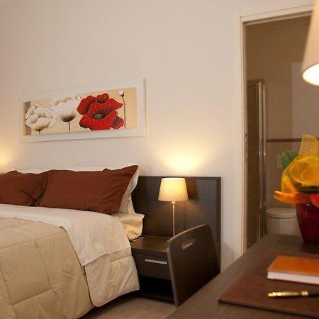 Il Marlo Suite & Breakfast Marina Di Carrara Eksteriør billede
