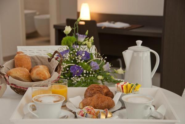Il Marlo Suite & Breakfast Marina Di Carrara Eksteriør billede