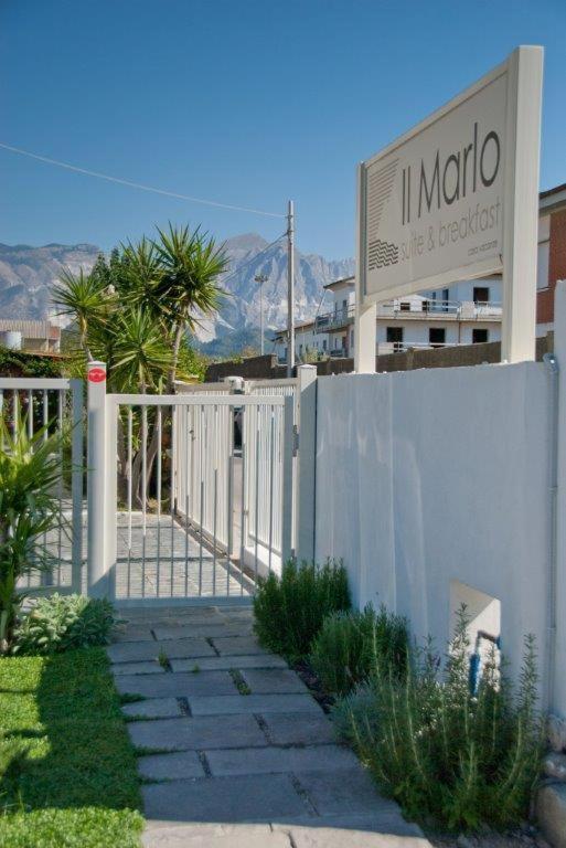 Il Marlo Suite & Breakfast Marina Di Carrara Eksteriør billede