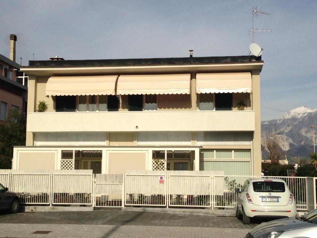Il Marlo Suite & Breakfast Marina Di Carrara Eksteriør billede